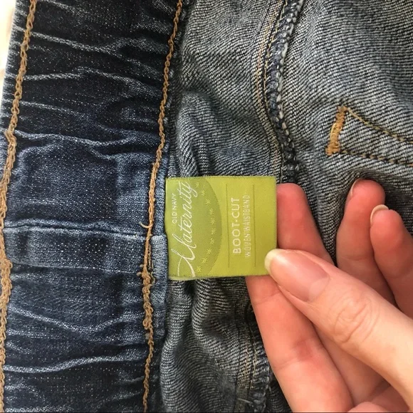 🟥3 for $20 sale🟥 Old Navy Maternity jeans 2 - Picture 3 of 8